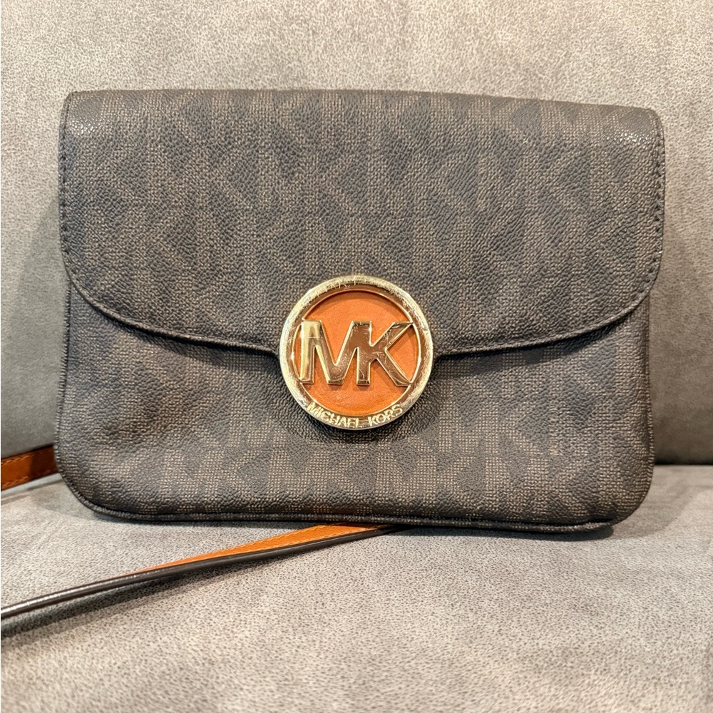 Michael Kors Crossbody Bag